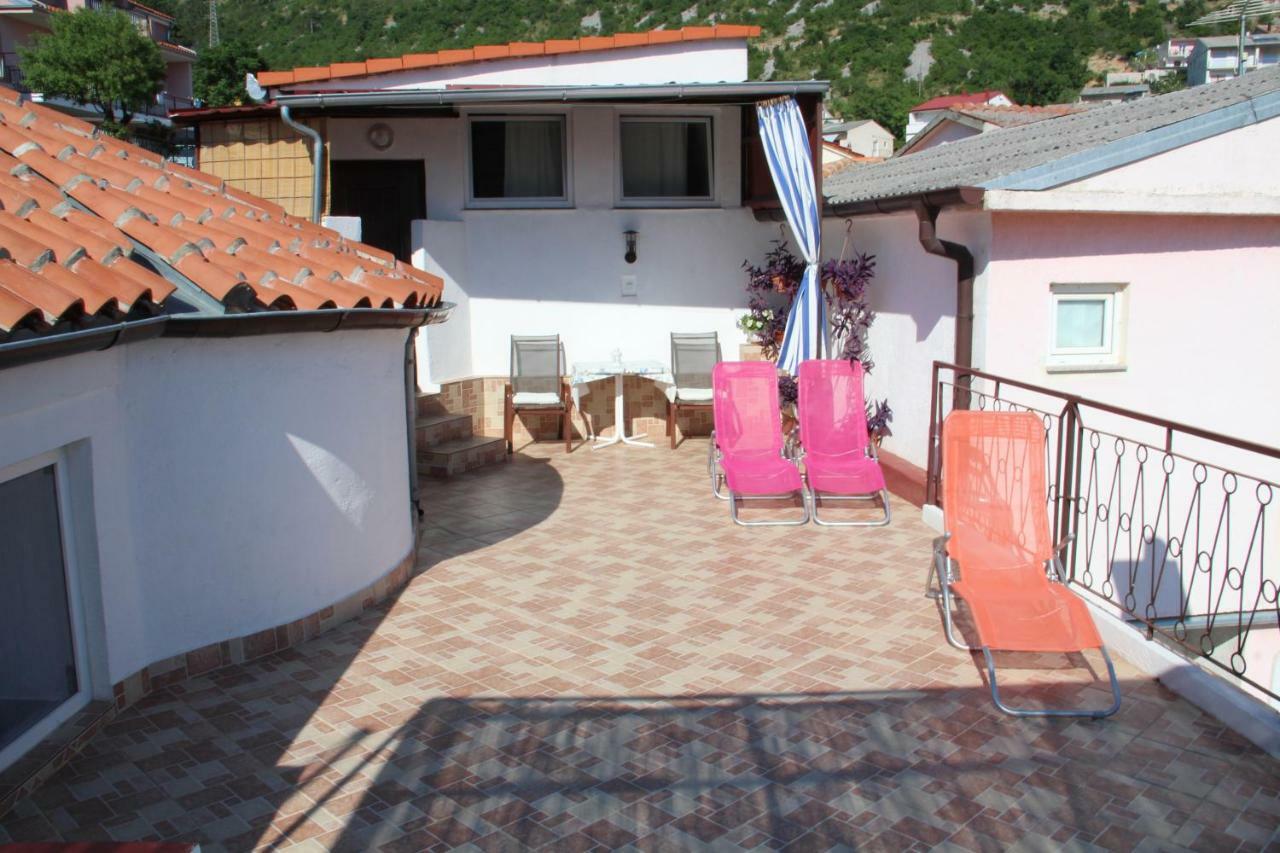 Guesthouse Donko 1 & 2 塞尼 外观 照片