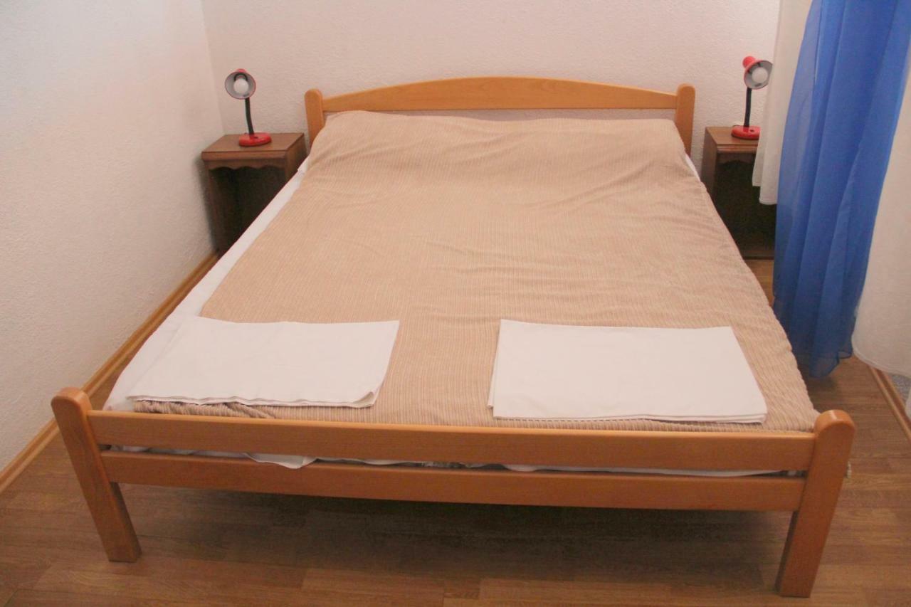 Guesthouse Donko 1 & 2 塞尼 外观 照片